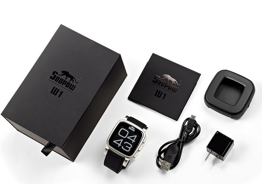 Комплект поставки включает USB-кабель, зарядное устройство, аккумулятор и инструкцию